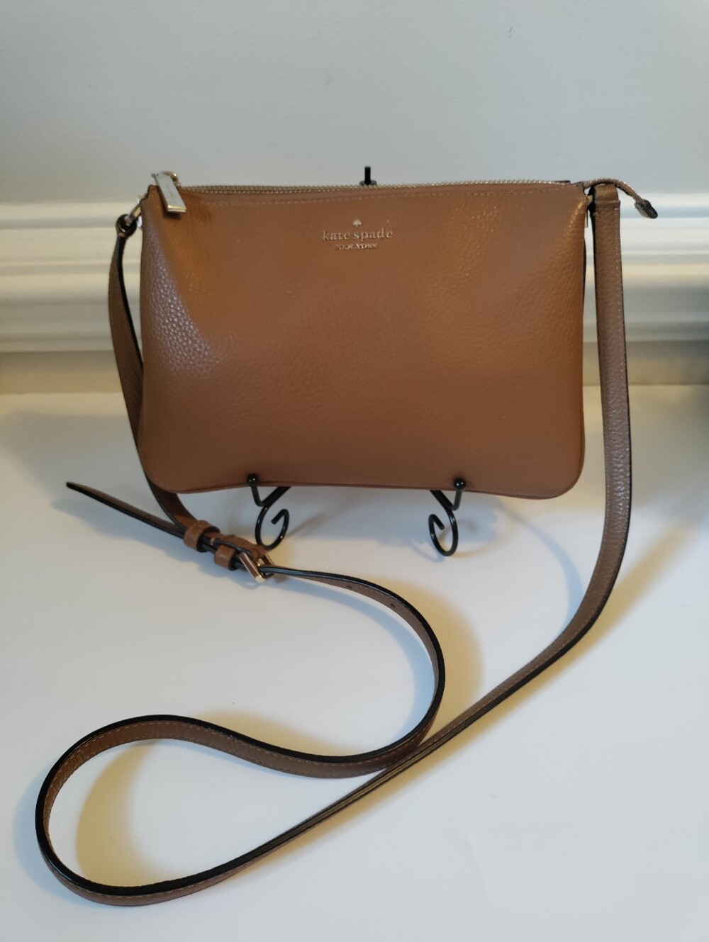Kate Spade New York Pebbled Tan Leather Crossbody Bag